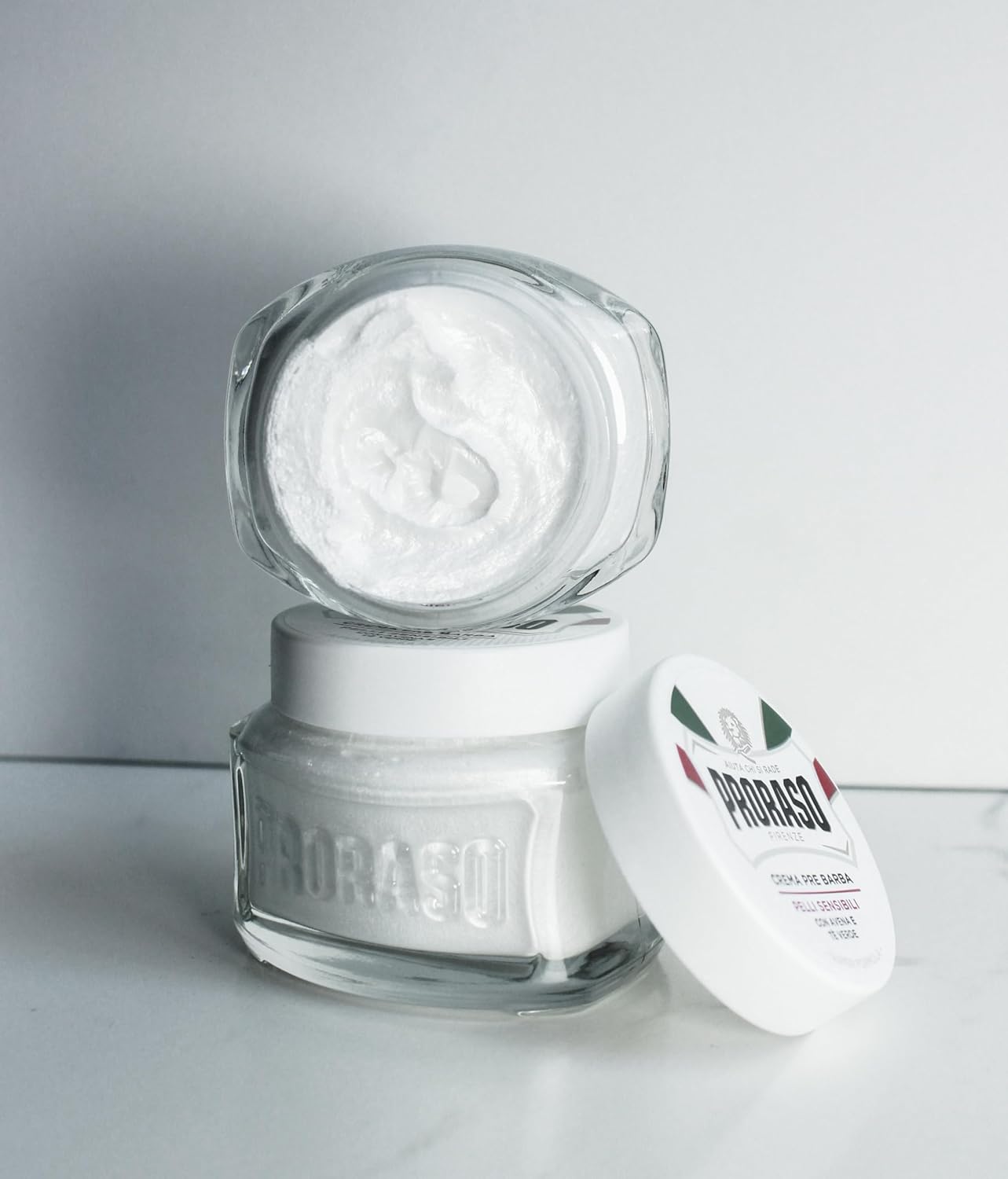 Creme pré-barba Proraso para pele sensível